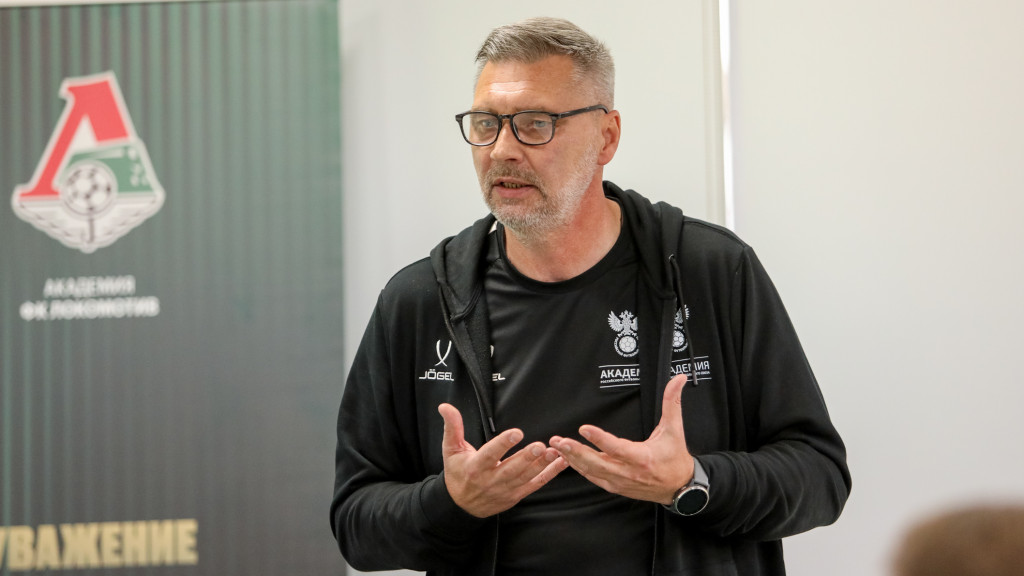 2F8A2616-213.jpg 2F8A2616-213.jpg