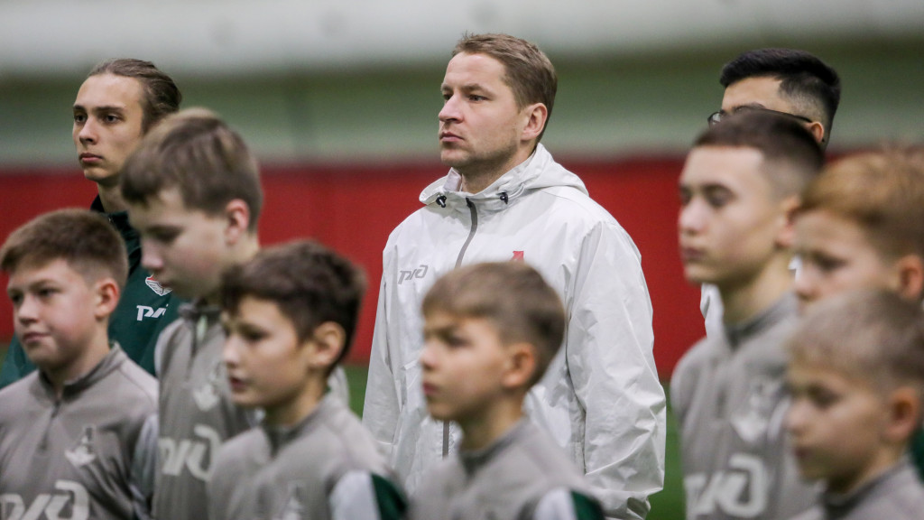 12F8A1003 copy.jpg 12F8A1003 copy.jpg